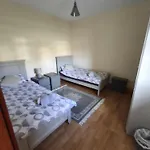 Castle 아파트